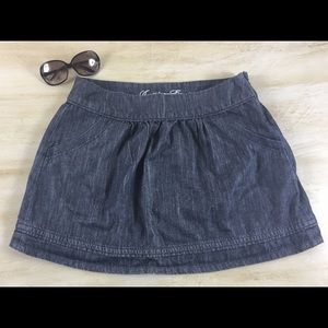 American Eagle Mini Denim Flare Skirt/Pockets (I)